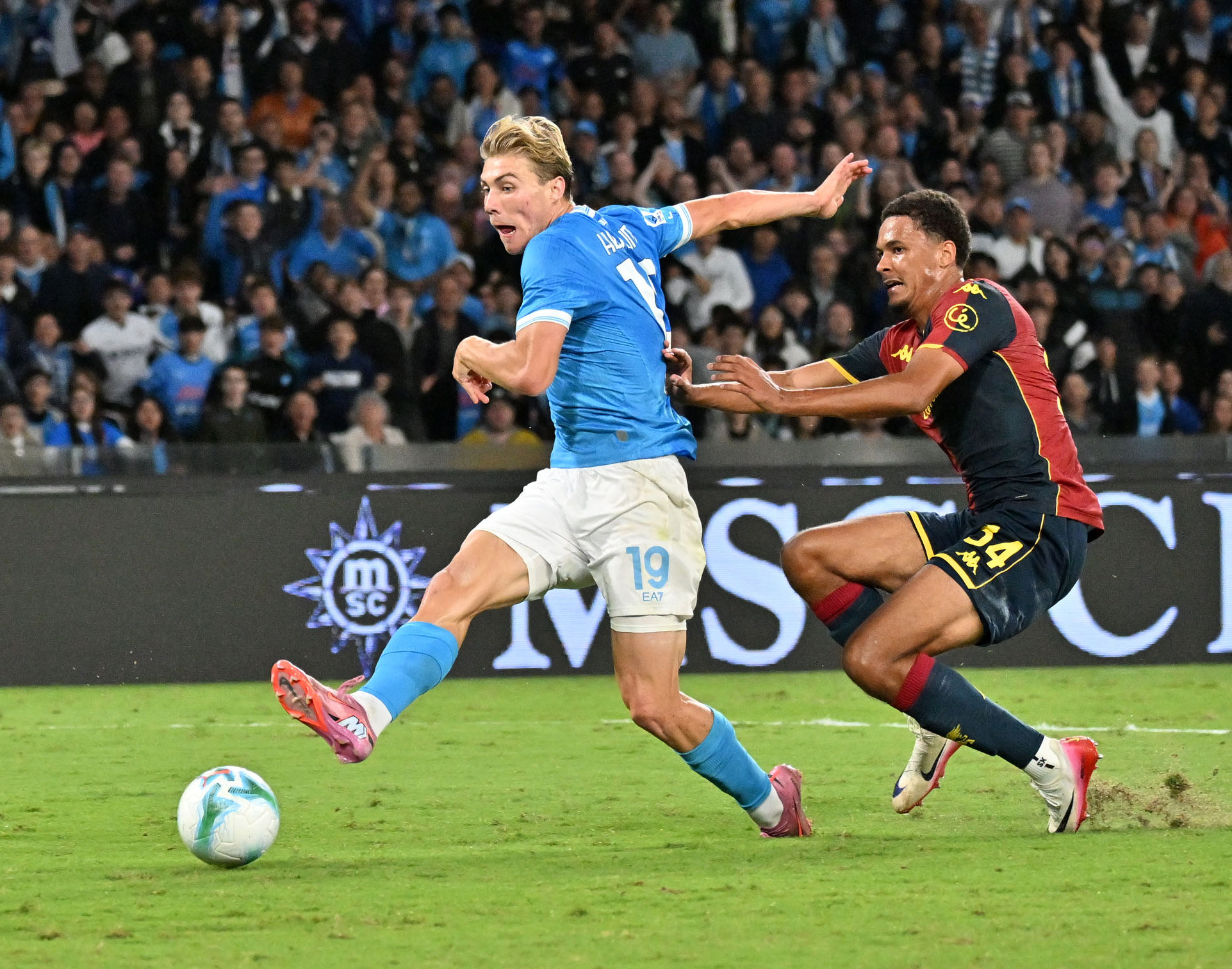 开云体育中国-包含国际米兰发布备战花絮;转会期官宣签约;全明星赛任务艰巨;赛季目标并未改变的词条